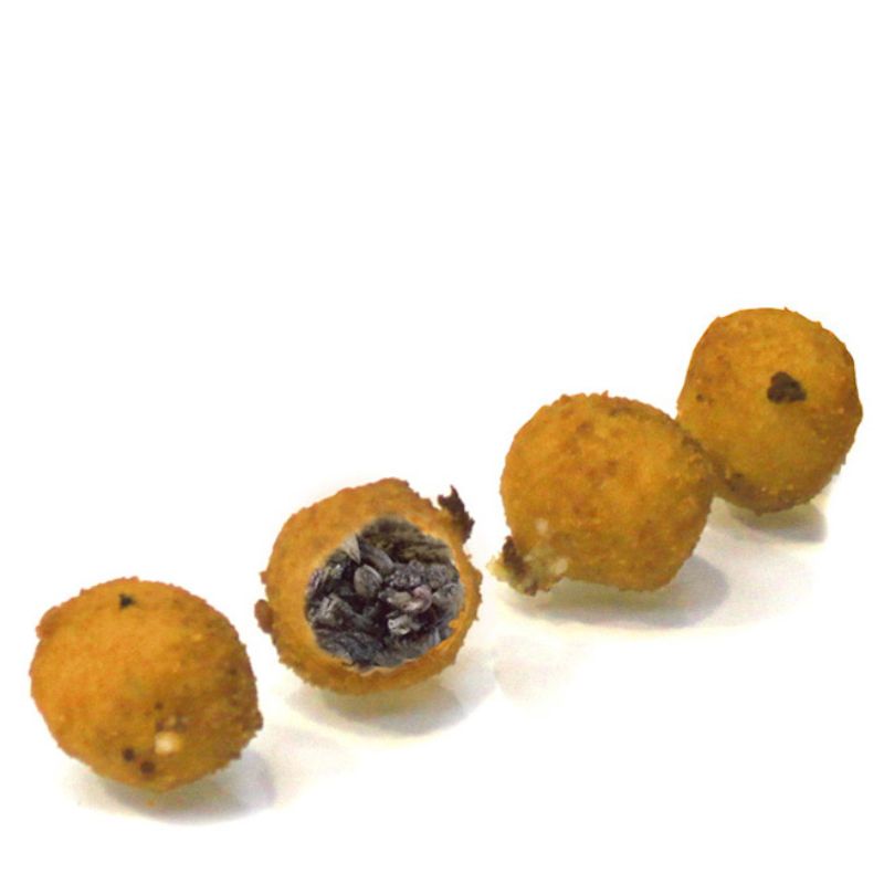 Bocaditos de chipiron en su tinta